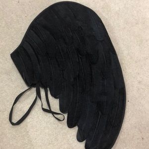 Black angel wings